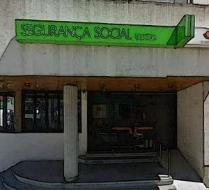 The Professionals And Cons Of Transferring To Portugal As An Expat